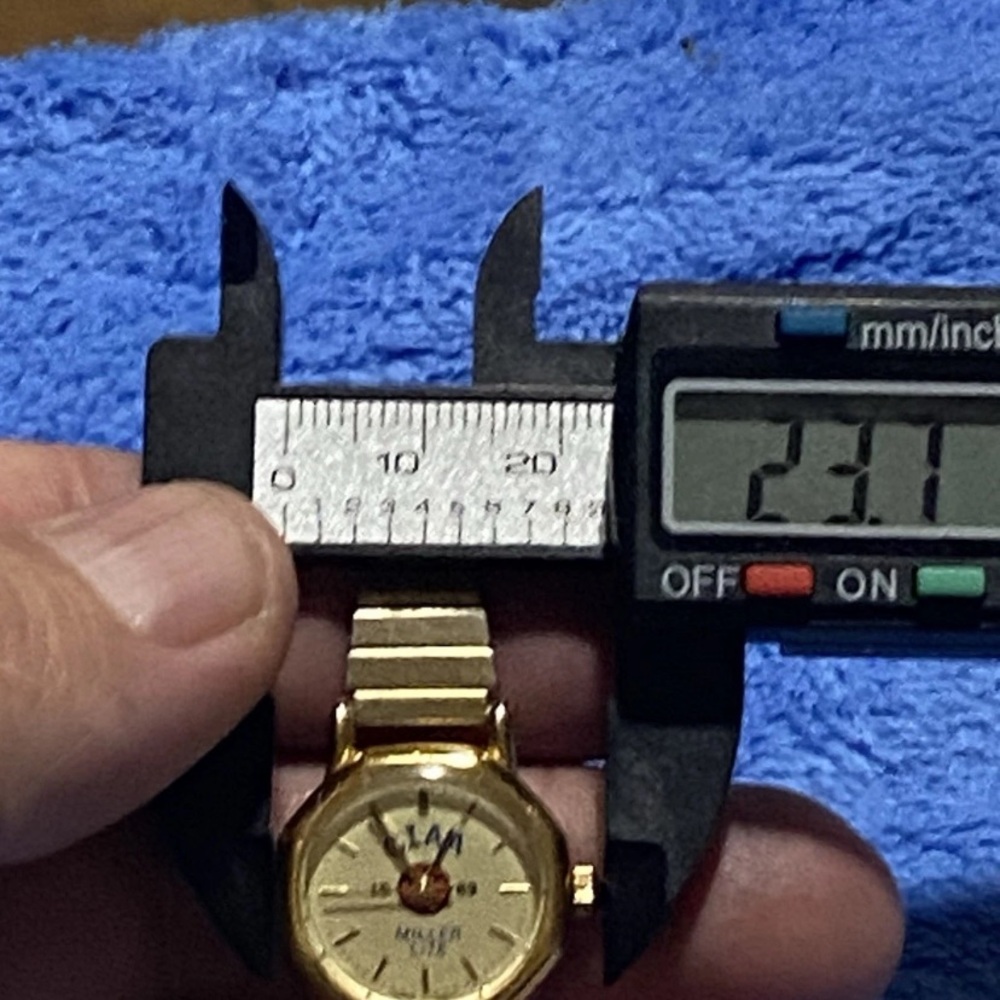 Gold Watch - Picture 6 of 6
